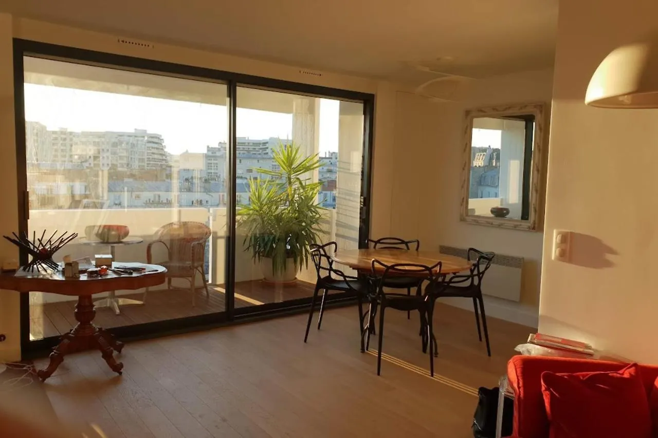 Apt Quiet And Bright With Large Terrace Paříž